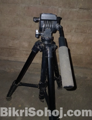 Camera Stand and light